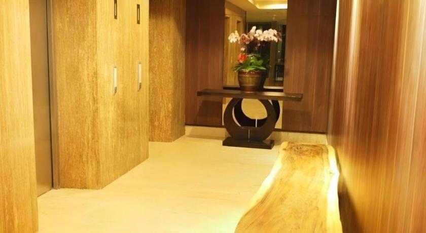 Arch Hotel בוגור מראה חיצוני תמונה